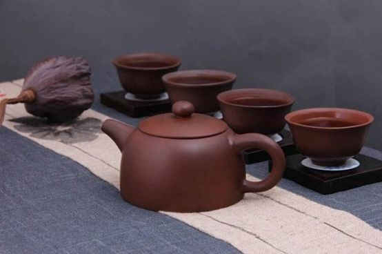 明如水、潤如玉——建水紫陶茶具的悅目賞心品鑒與銷售